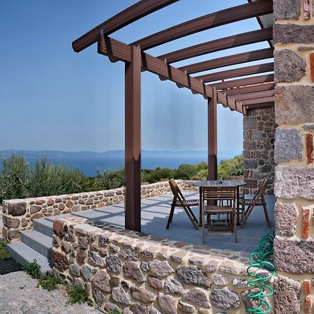 Villa Ktima Kiourelioti à Skala Sykamineas Extérieur photo